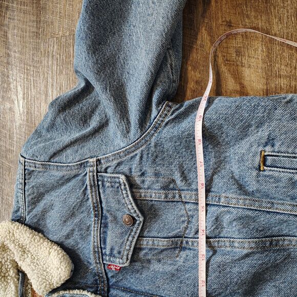 Levi’s Sherpa Lined Denim Trucker Jacket Women’s Large Blue Jean Coat Classic - Picture 5 of 9